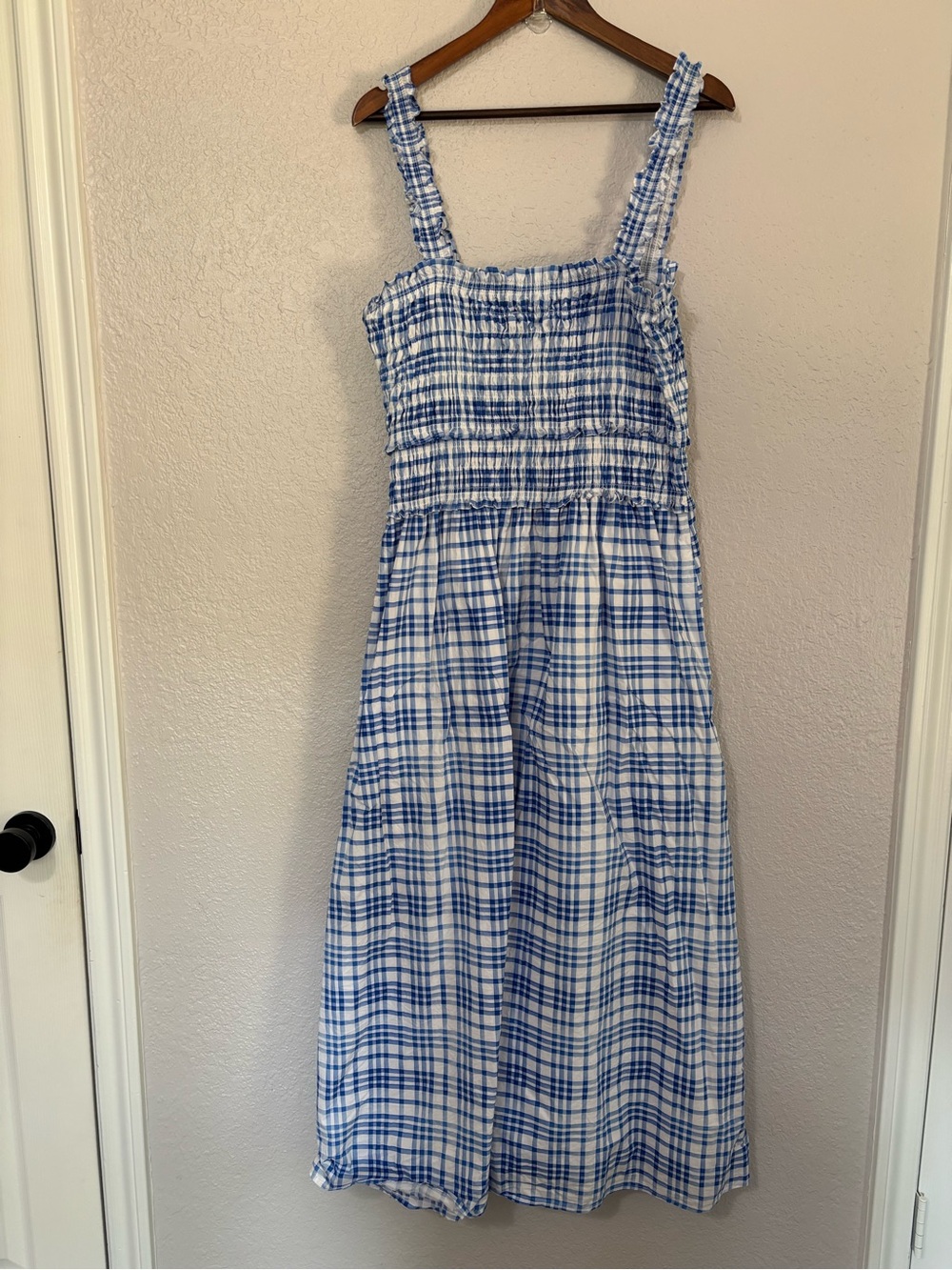 Hill House Plus Size The Azalea Maxi Nap Dress in Blue Watercolor Gingham - Picture 8 of 11